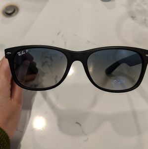RayBan Polarized Black New Wayfarer